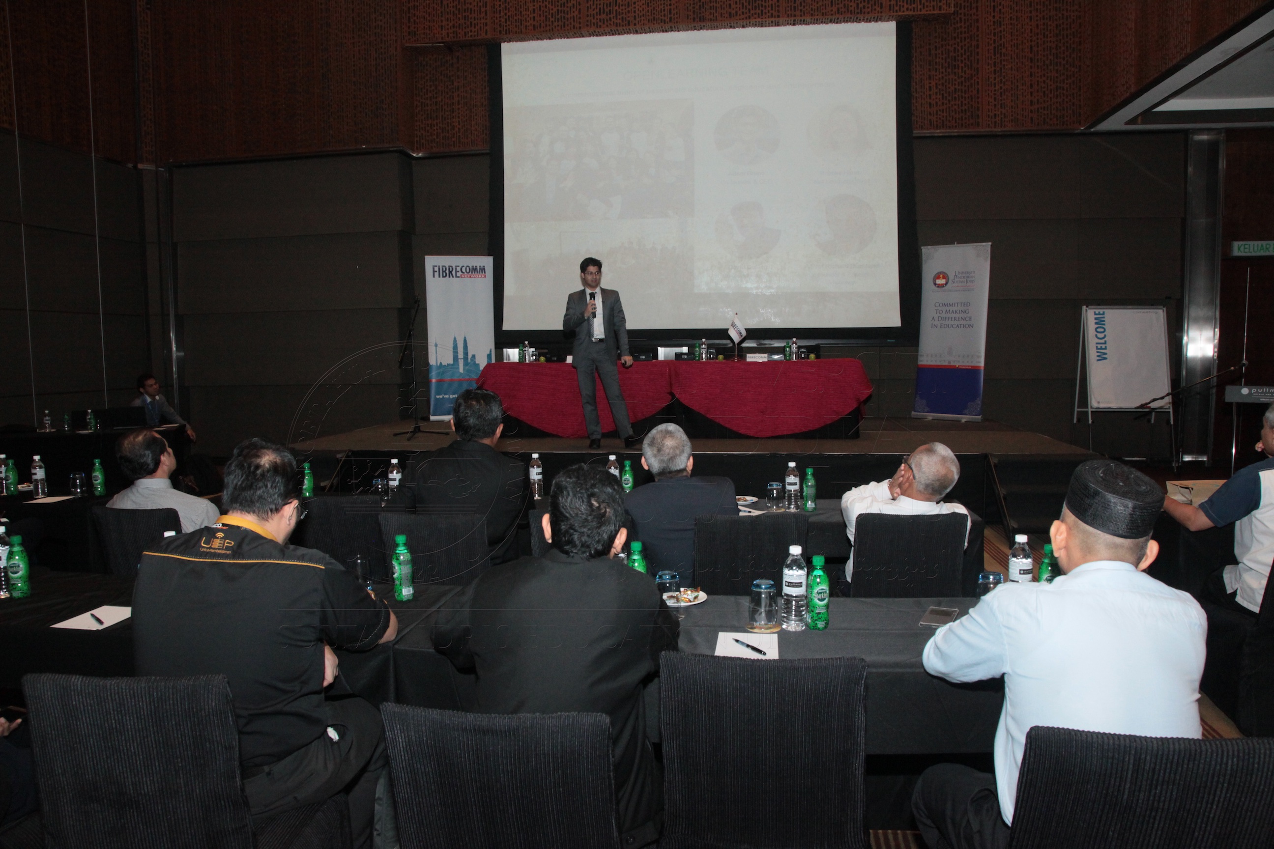 PRO16 14 fibercom IMG 0016